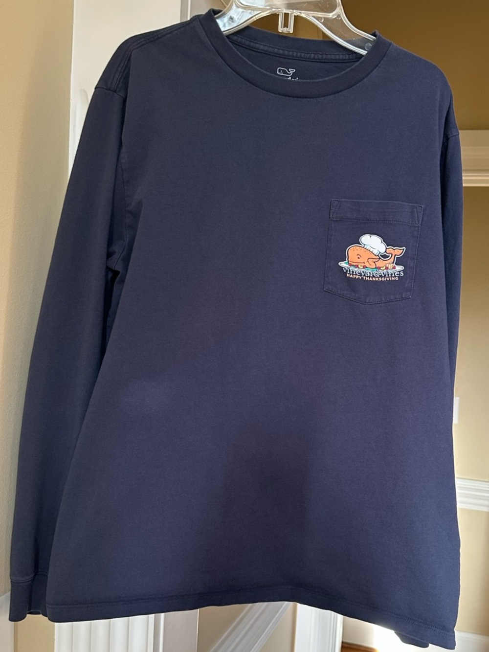 Vineyard Vines men’s Thanksgiving long sleeve tee - Picture 2 of 2